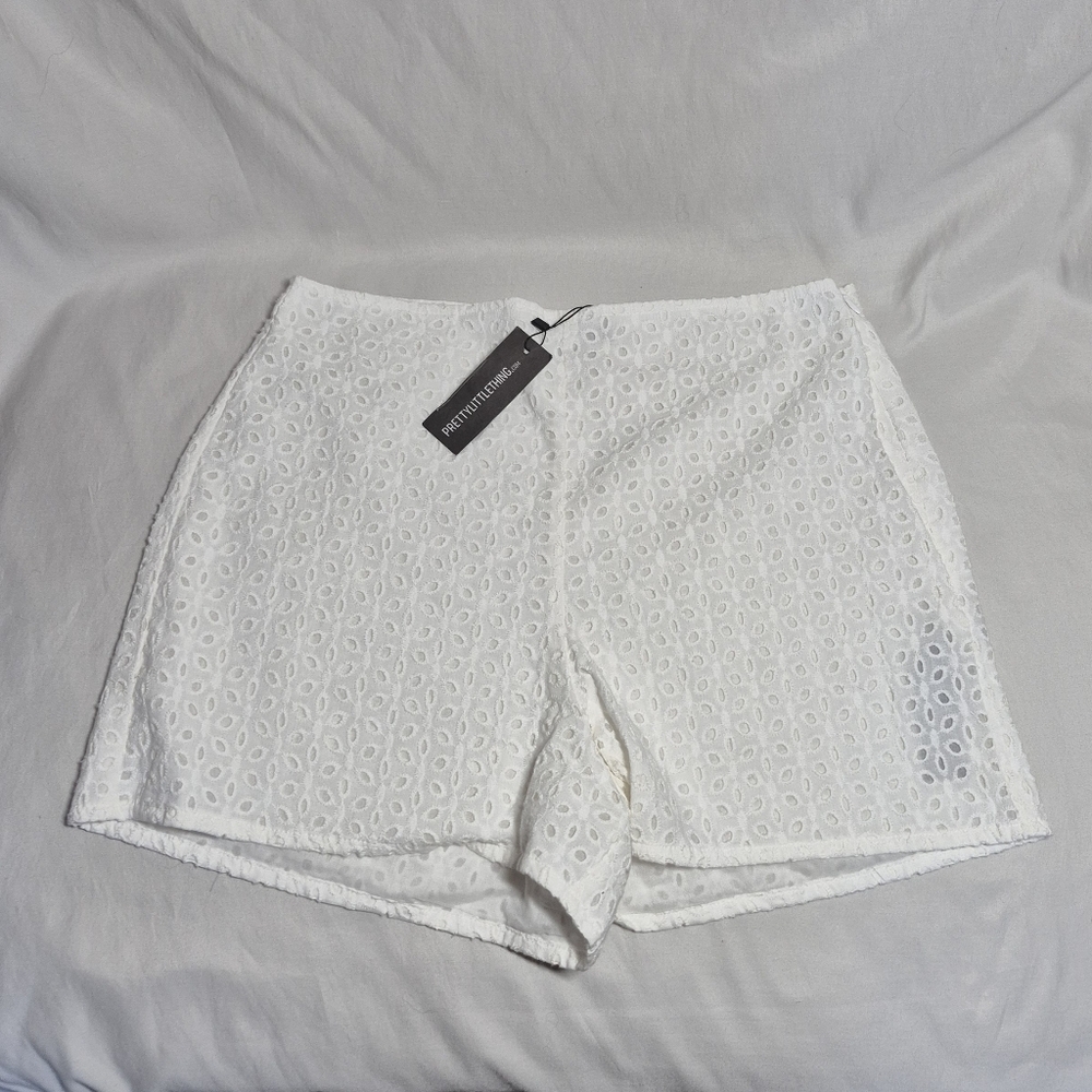Pretty Little Thing Shorts White Broderie Anglais High Waist Eyelet‎ Women 0 New